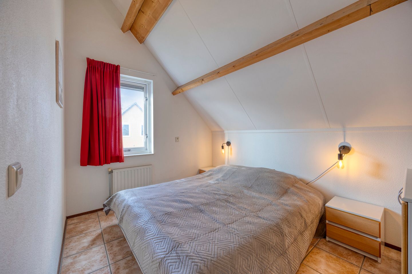 Foto 20 van Binnendijk 2-077