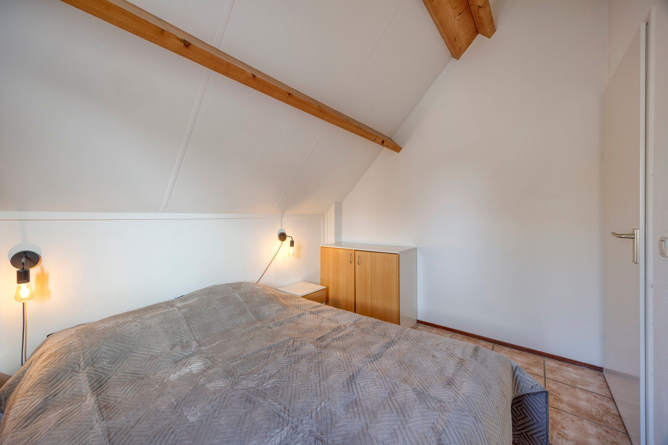 Foto 21 van Binnendijk 2-077