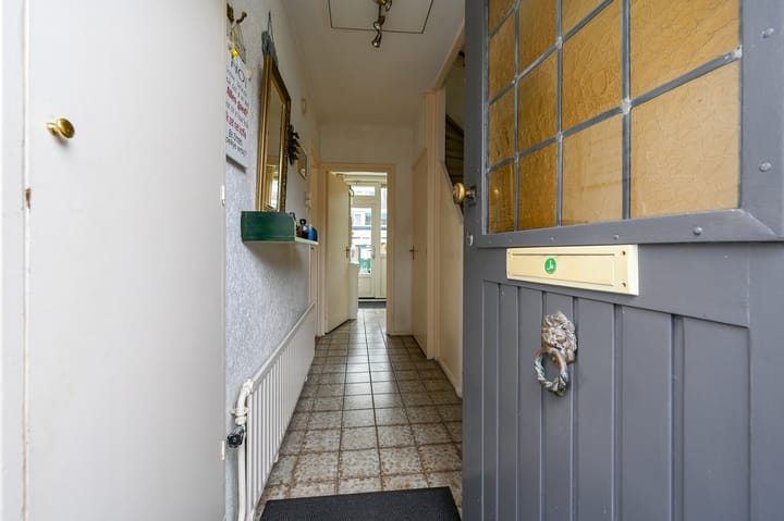 Photo 4 of Koolmeesstraat 9