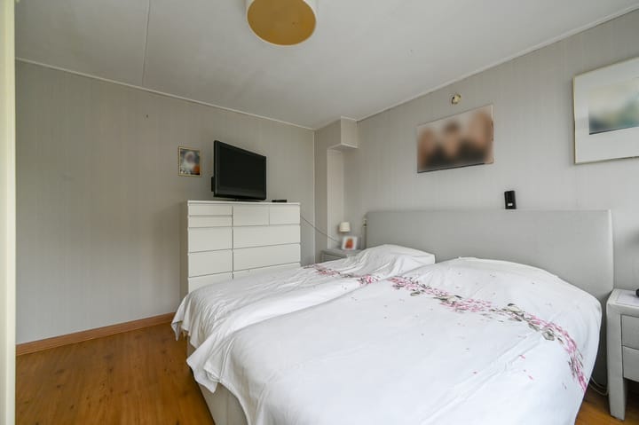 Photo 22 of Koolmeesstraat 9