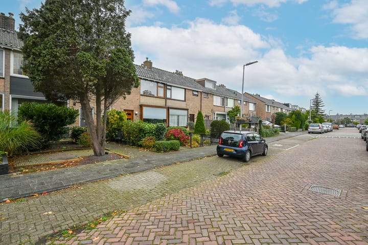 Photo 30 of Koolmeesstraat 9