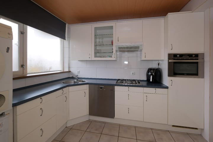 Photo 13 of Mozartstraat 248