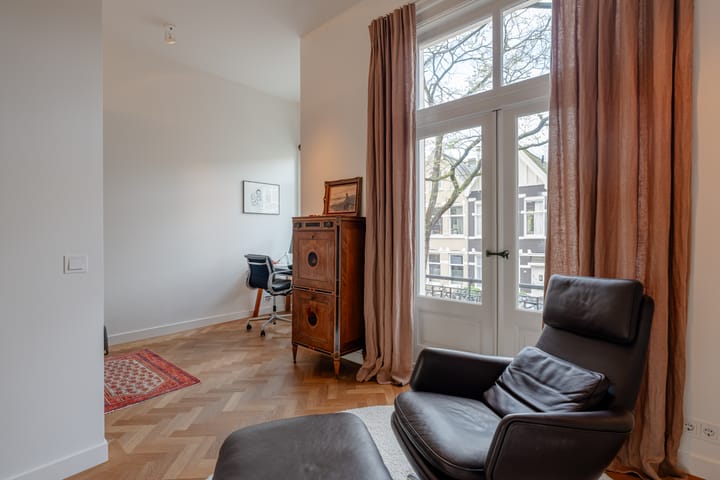 Foto 19 van Van Breestraat 45