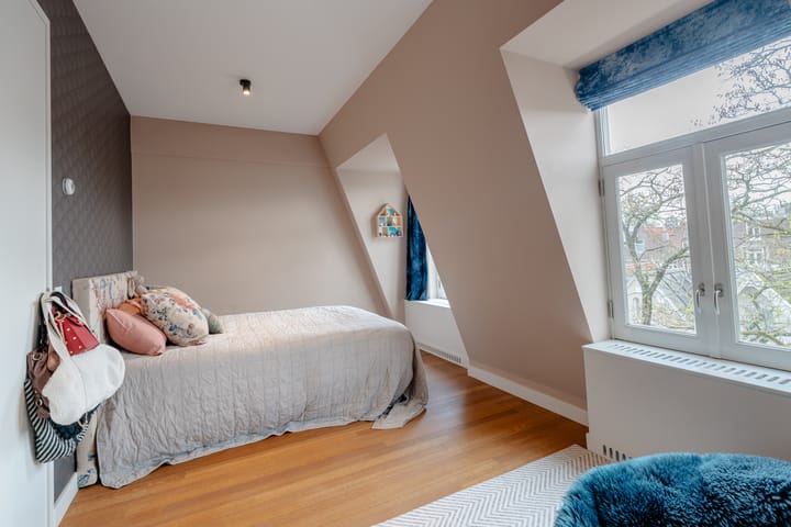 Foto 38 van Van Breestraat 45