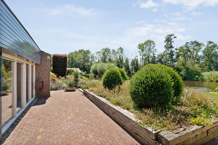 Foto 55 van Graaf Lodewijklaan 9