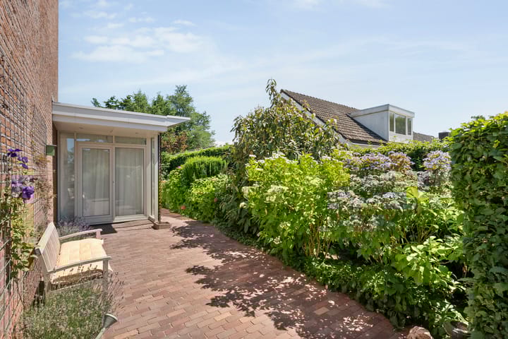 Foto 60 van Graaf Lodewijklaan 9