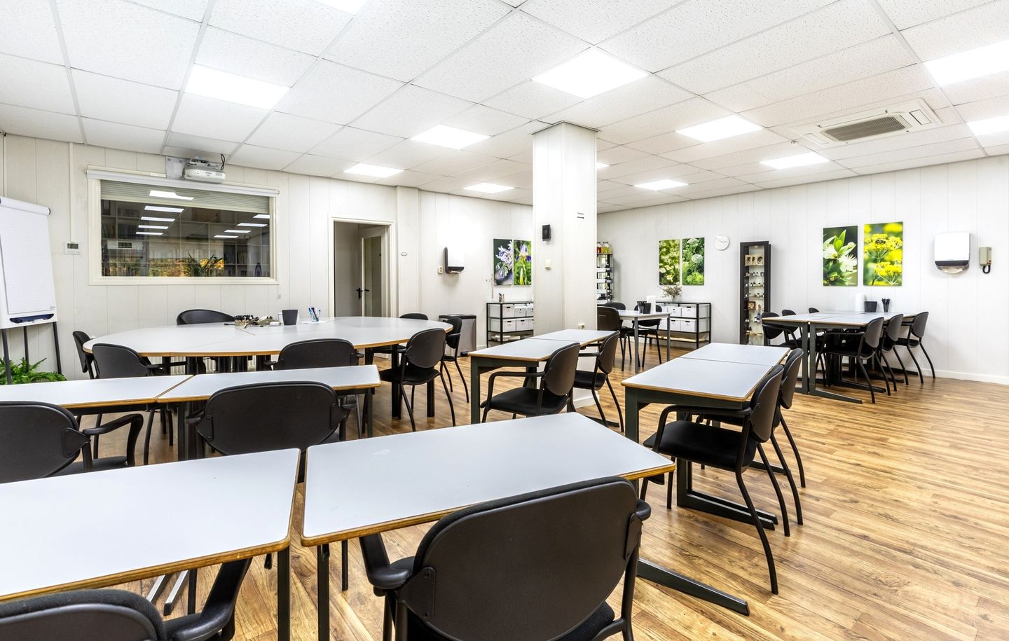 Foto 35 van Wernhoutseweg 142