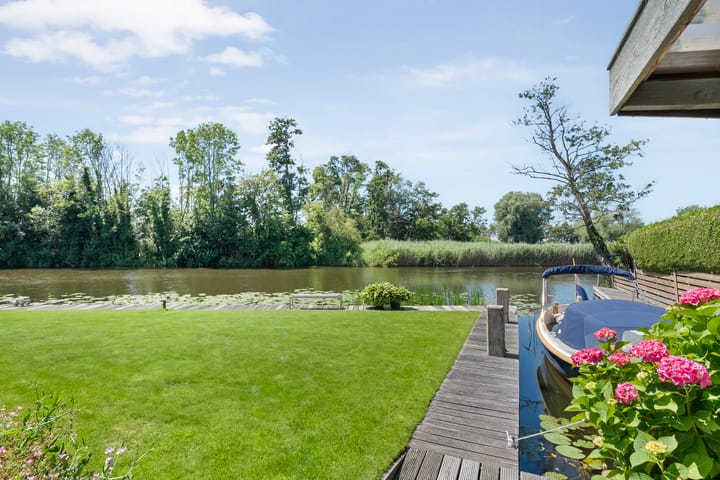 Foto 65 van Graaf Lodewijklaan 9