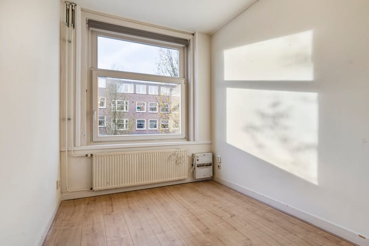 Photo 13 of Rijnstraat 235-2