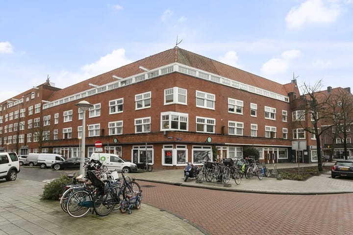 Photo 22 of Merwedeplein 62