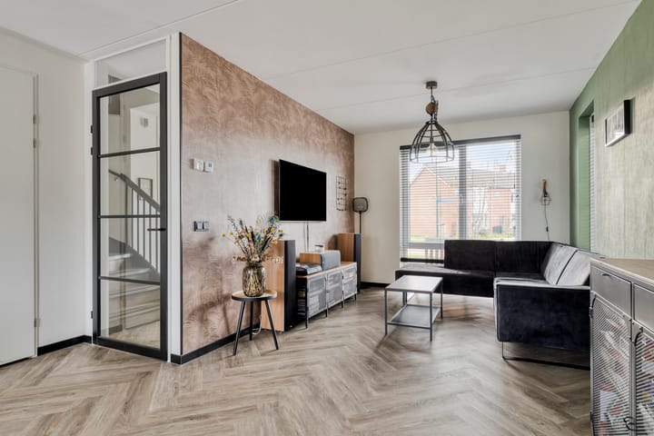 Photo 4 of Deestraat 42