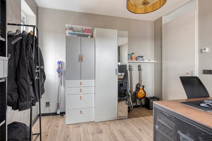 Foto 28 van Deestraat 42