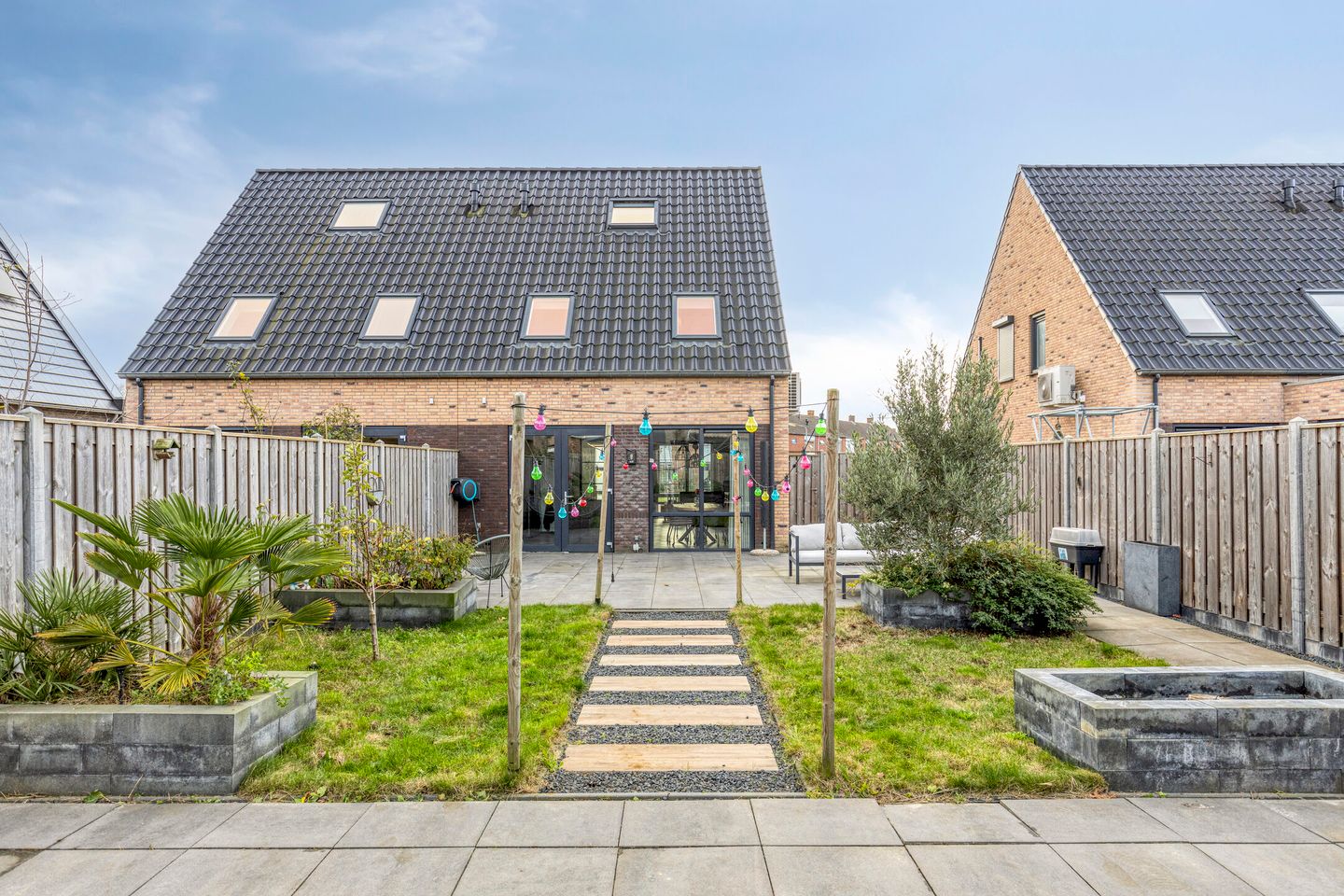 Photo 40 of Deestraat 42