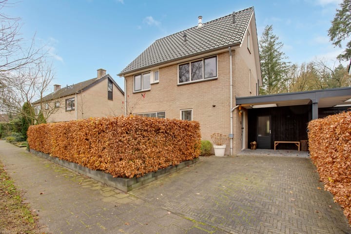 Photo 2 of Houtrustweg 16