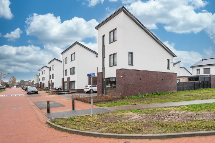 Foto 9 van Voorste Akkerweg 17