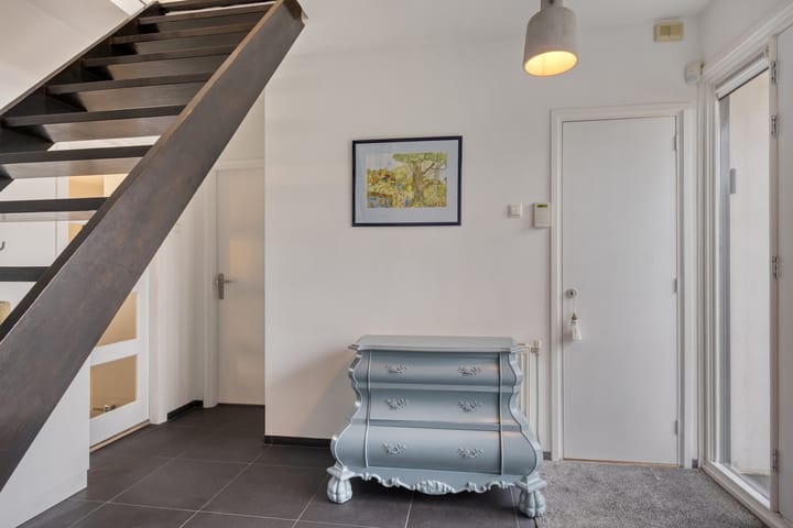 Photo 9 of Bunschoterstraat 31-B