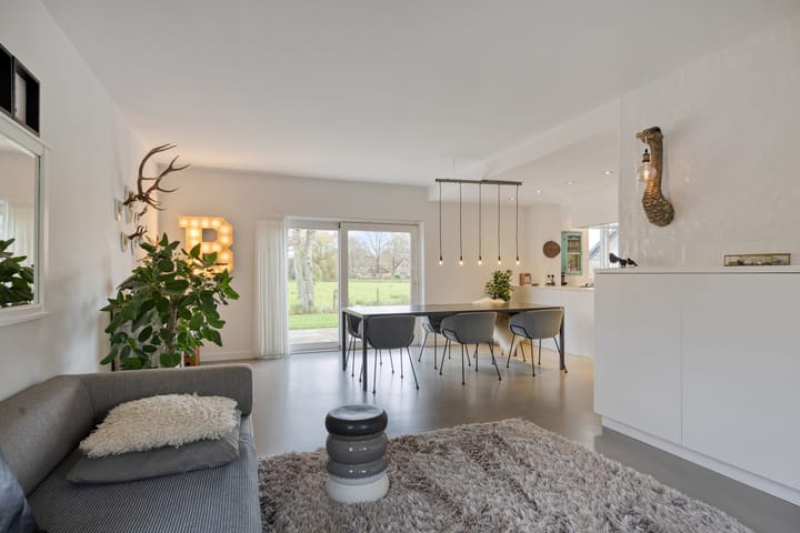 Photo 19 of Bunschoterstraat 31-B