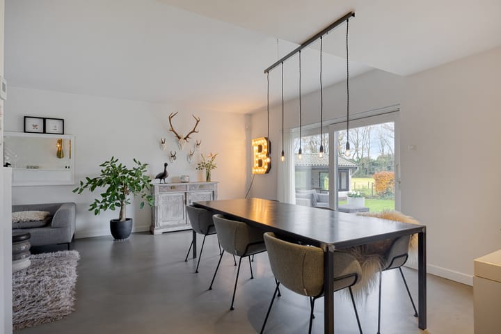 Photo 16 of Bunschoterstraat 31-B