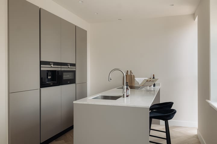 Photo 10 of Van Woustraat 189-3