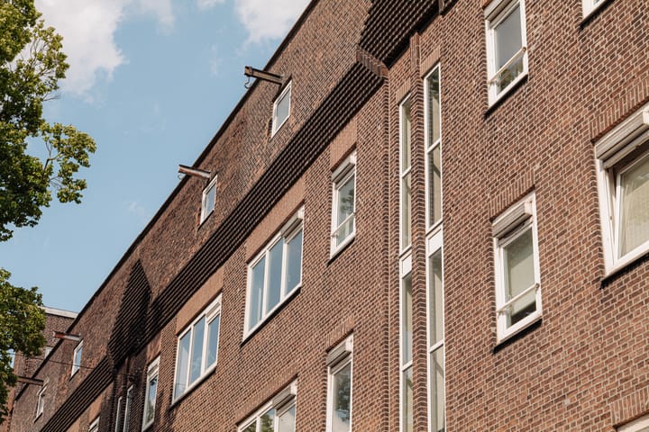 Photo 37 of Van Woustraat 189-3