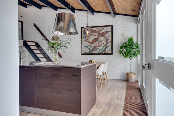 Photo 9 of Walstro 38