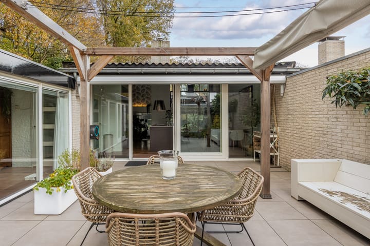 Photo 15 of Walstro 38