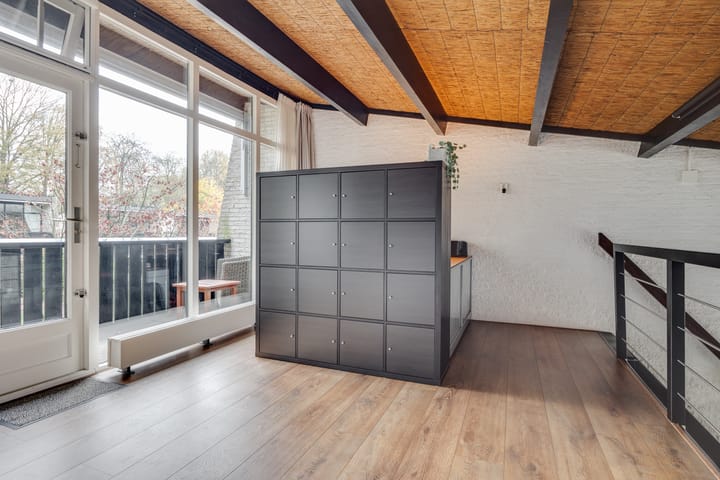 Photo 20 of Walstro 38