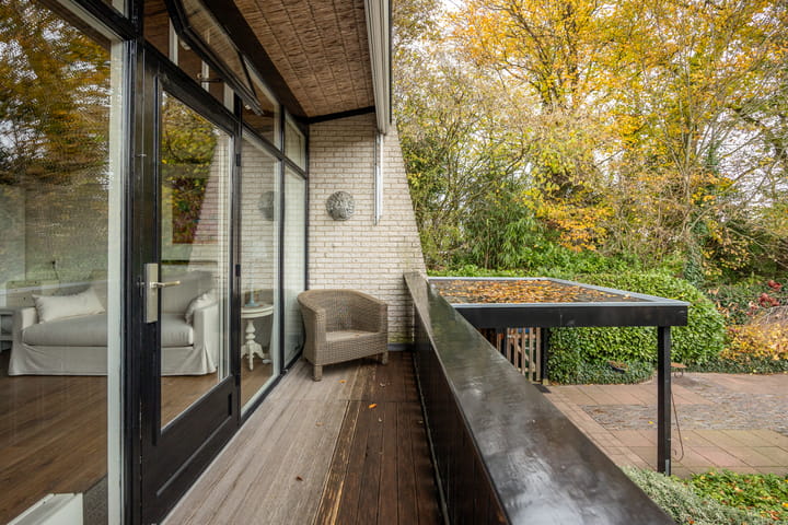 Photo 23 of Walstro 38