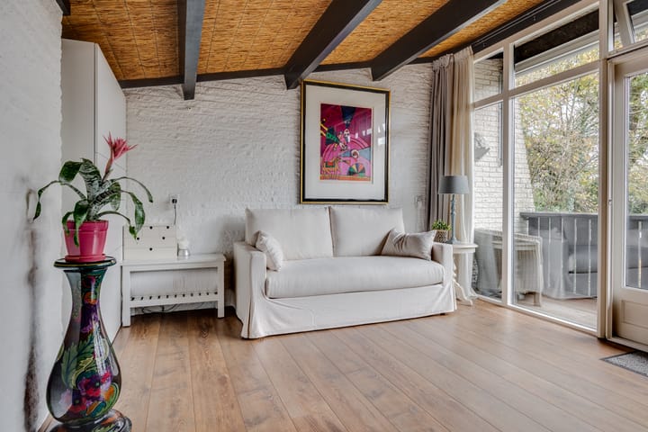 Photo 19 of Walstro 38