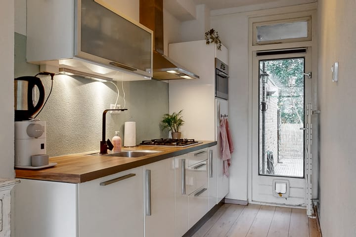 Foto 7 van Carel Beukerhof 25