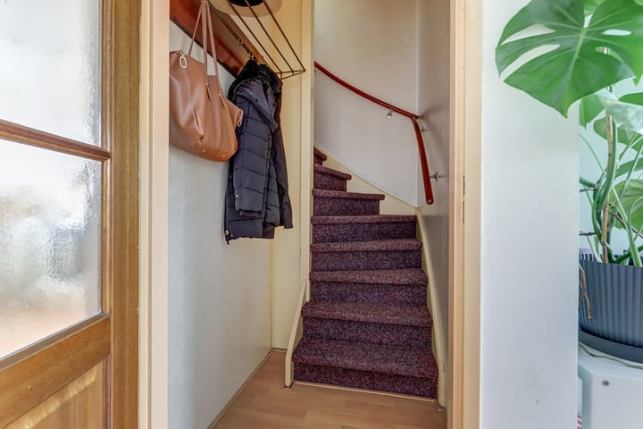 Foto 15 van Aalburgstraat 90