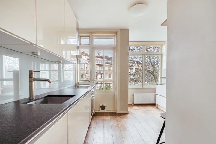 Foto 9 van Rijnsburgstraat 84-2