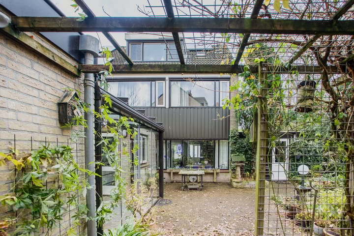 Photo 17 of Koningin-Wilhelminalaan 52