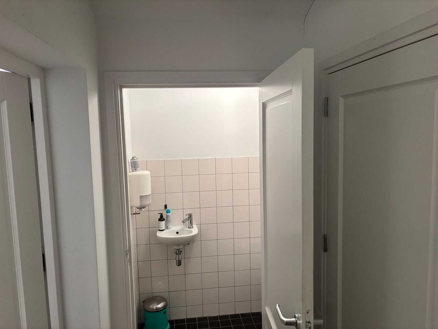 View photo 3 of Vondelstraat 154-H