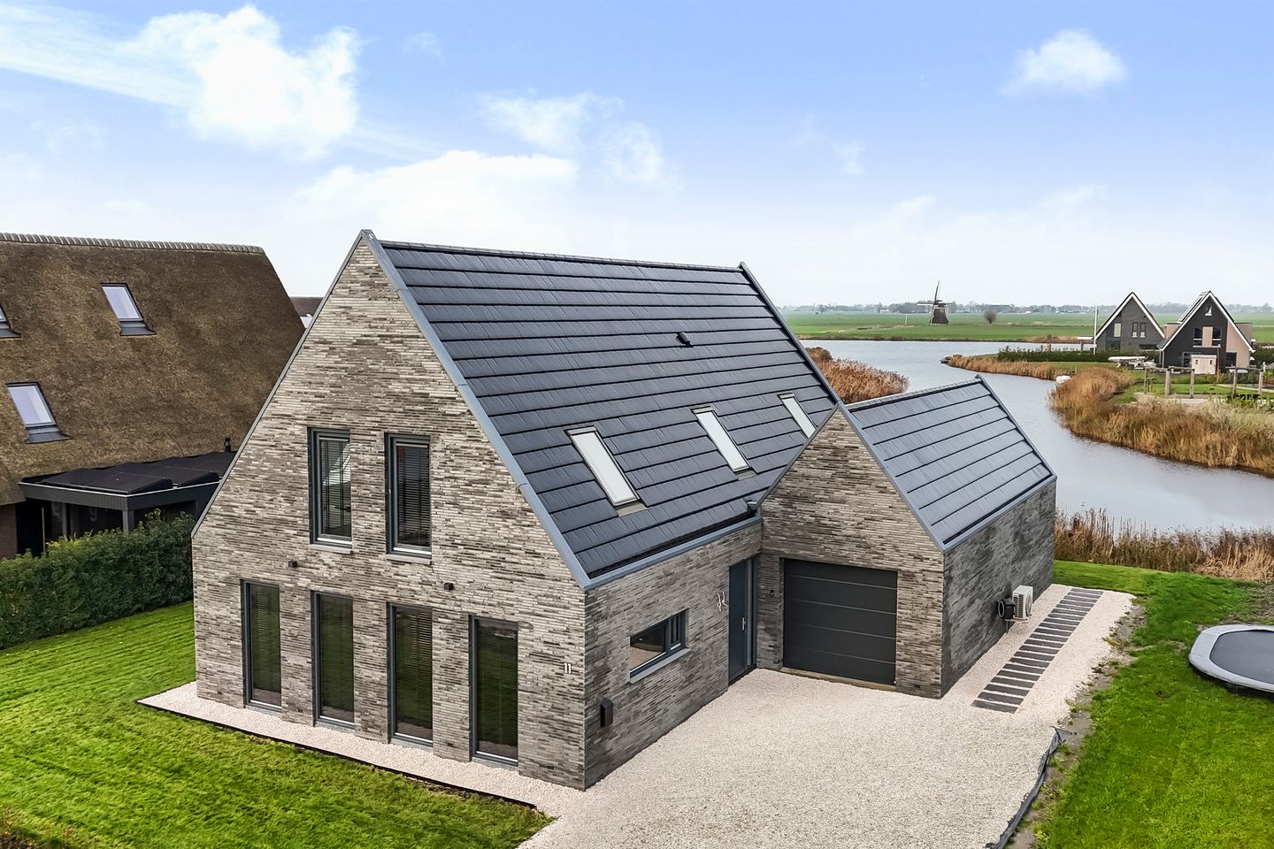 Photo 1 of Karst Leemburgleane 11