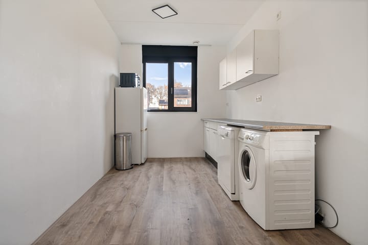 Foto 24 van Abraham Kuyperstraat 15