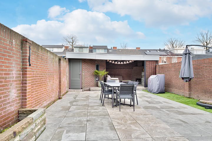 Photo 4 of Graaf Arnulfstraat 24