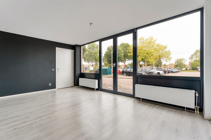 Photo 2 of Nicolaas Beetsplein 109