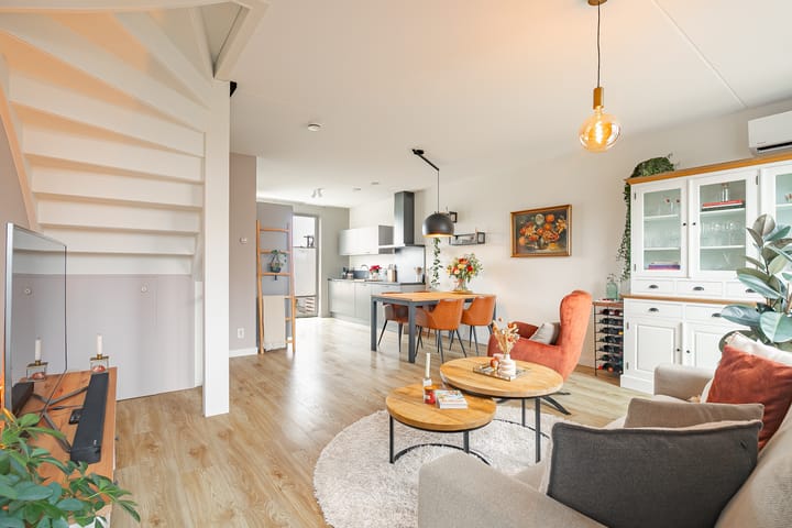 Foto 8 van Kanaalboulevard 27