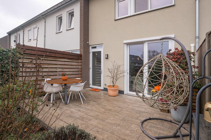 Foto 20 van Kanaalboulevard 27