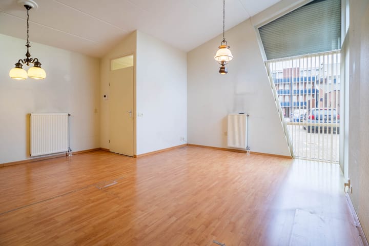 Foto 8 van Van Oranje Nassauhof 17