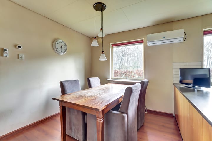 Foto 14 van Meseame 24