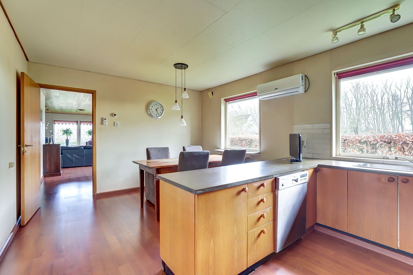 Foto 19 van Meseame 24