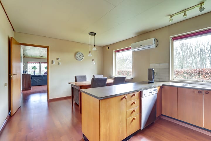 Foto 17 van Meseame 24