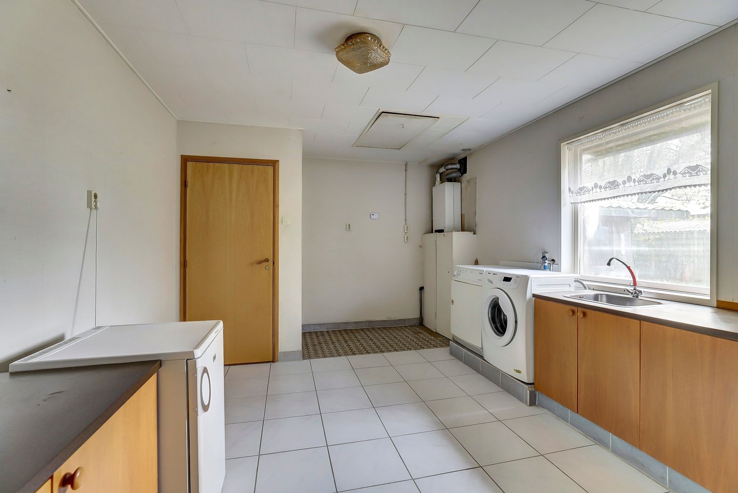 Foto 29 van Meseame 24