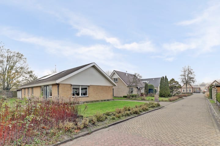 Foto 34 van Meseame 24