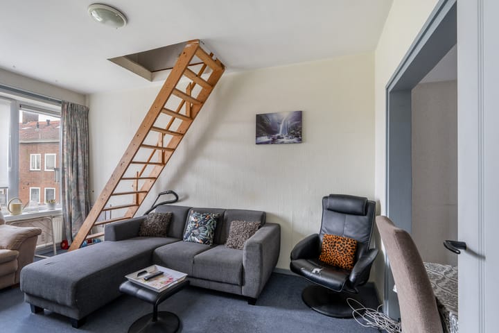 Photo 7 of Wagnerstraat 25-D