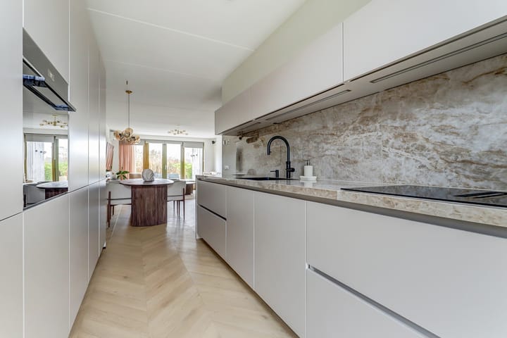 Foto 11 van De Whemedreef 102