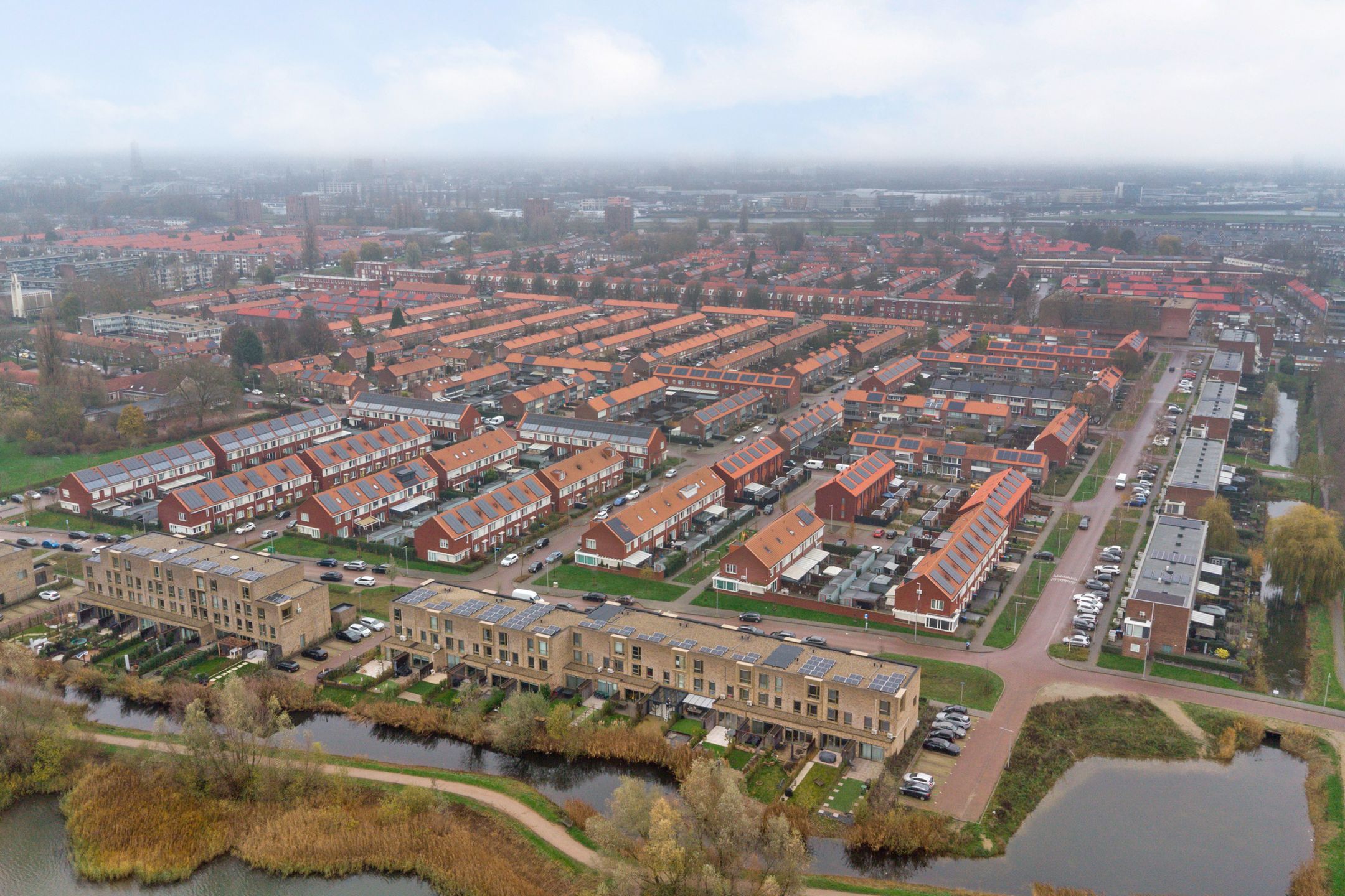 Foto 48 van De Whemedreef 102