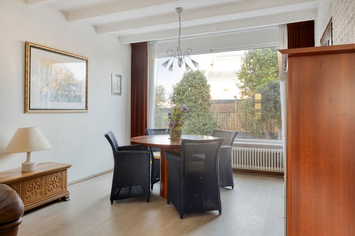 Foto 6 van Weegbree 141